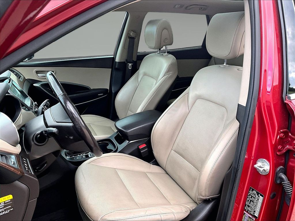 2018 Hyundai Santa Fe SE Ultimate - Photo 23
