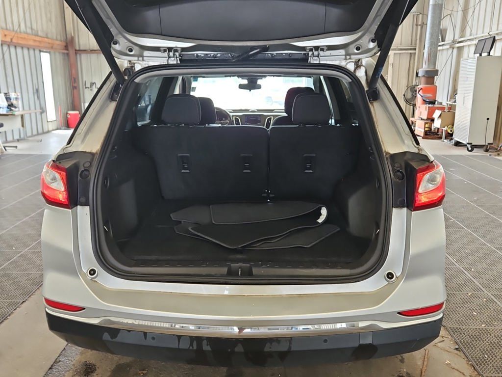 2021 Chevrolet Equinox LT - Photo 10