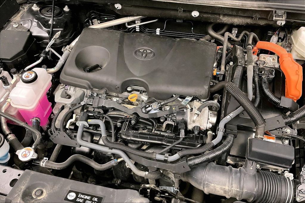 2024 Toyota RAV4 XLE Premium - Photo 39