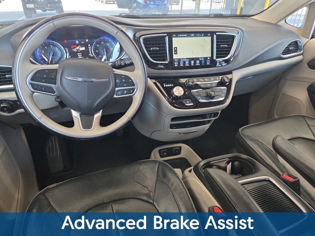 2018 Chrysler Pacifica Limited - Photo 12