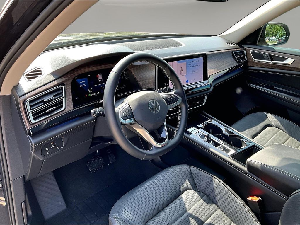 2025 Volkswagen Atlas SEL - Photo 22