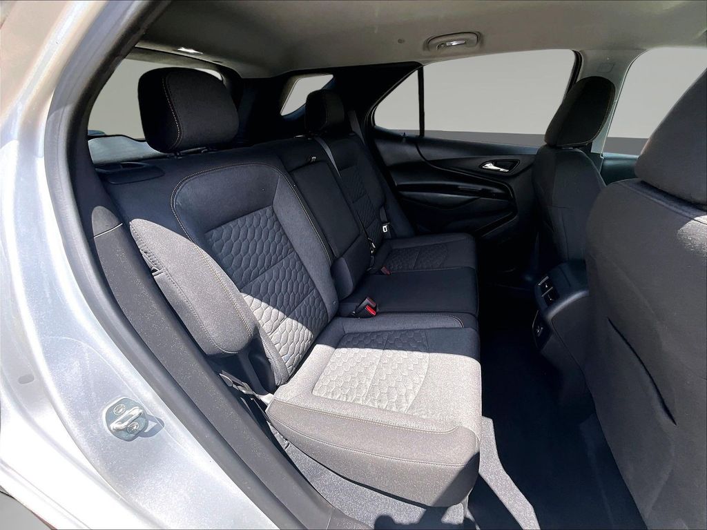 2021 Chevrolet Equinox LT - Photo 29