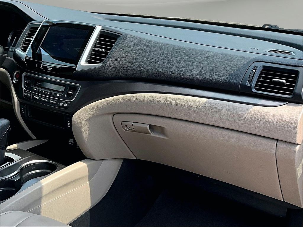 2017 Honda Pilot EX-L - Photo 30