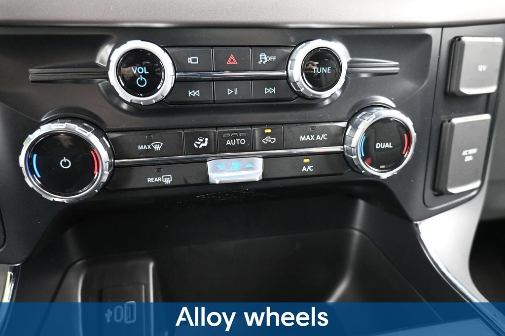 2025 Ford F-150 XLT - Photo 21