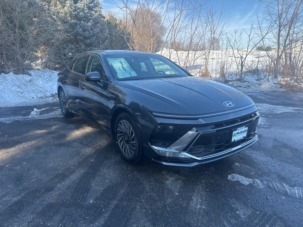 New 2026 Hyundai Sonata Hybrid Limited Sedan