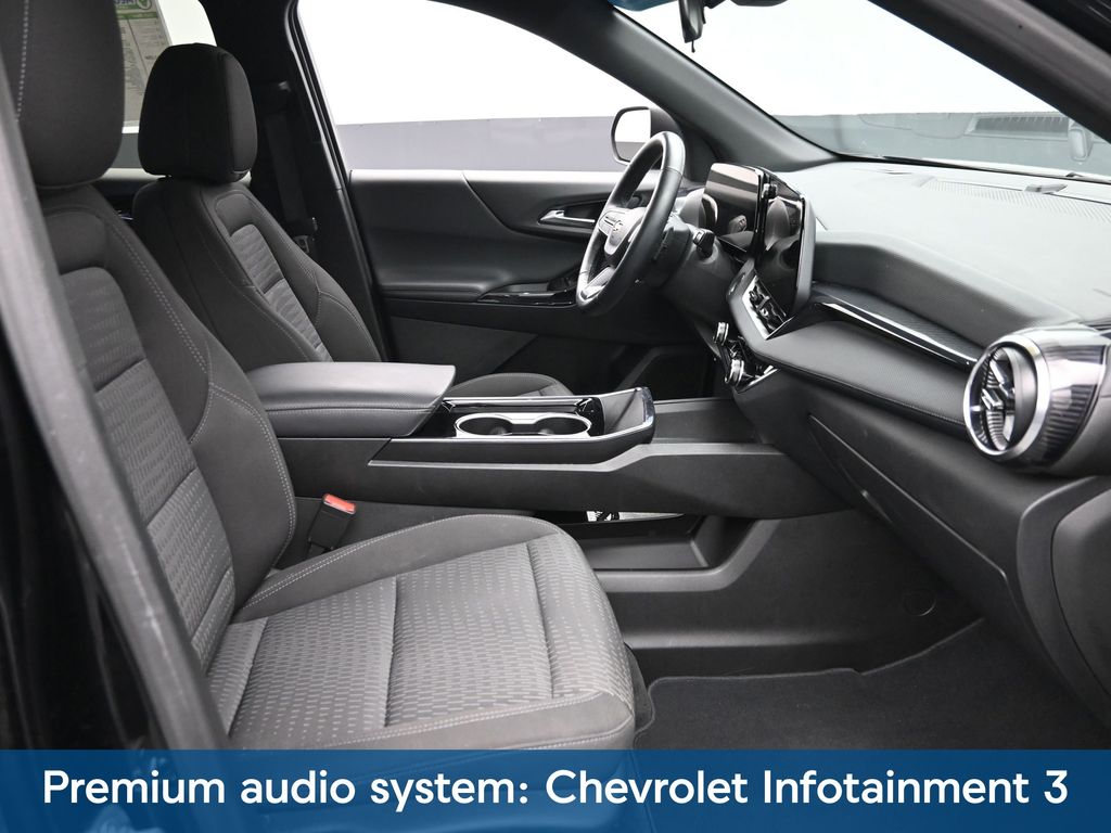 2025 Chevrolet Equinox LT - Photo 10
