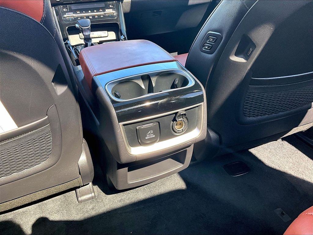 2024 Kia Carnival SX Prestige - Photo 13