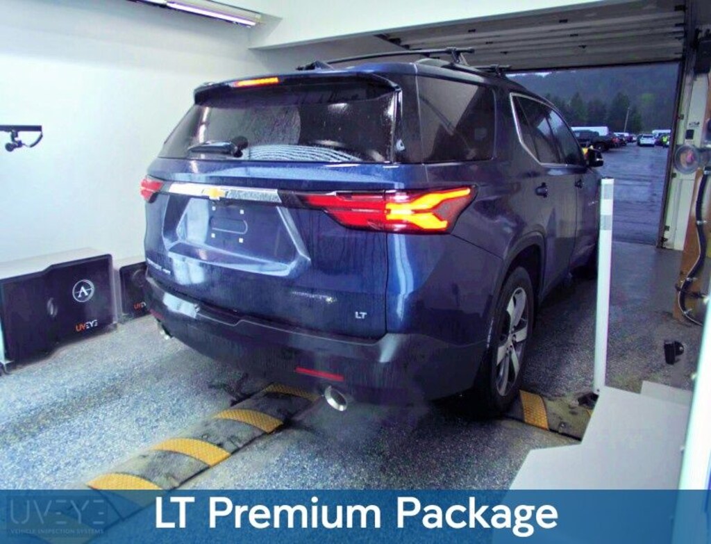 Used 2023 Chevrolet Traverse LT Leather SUV