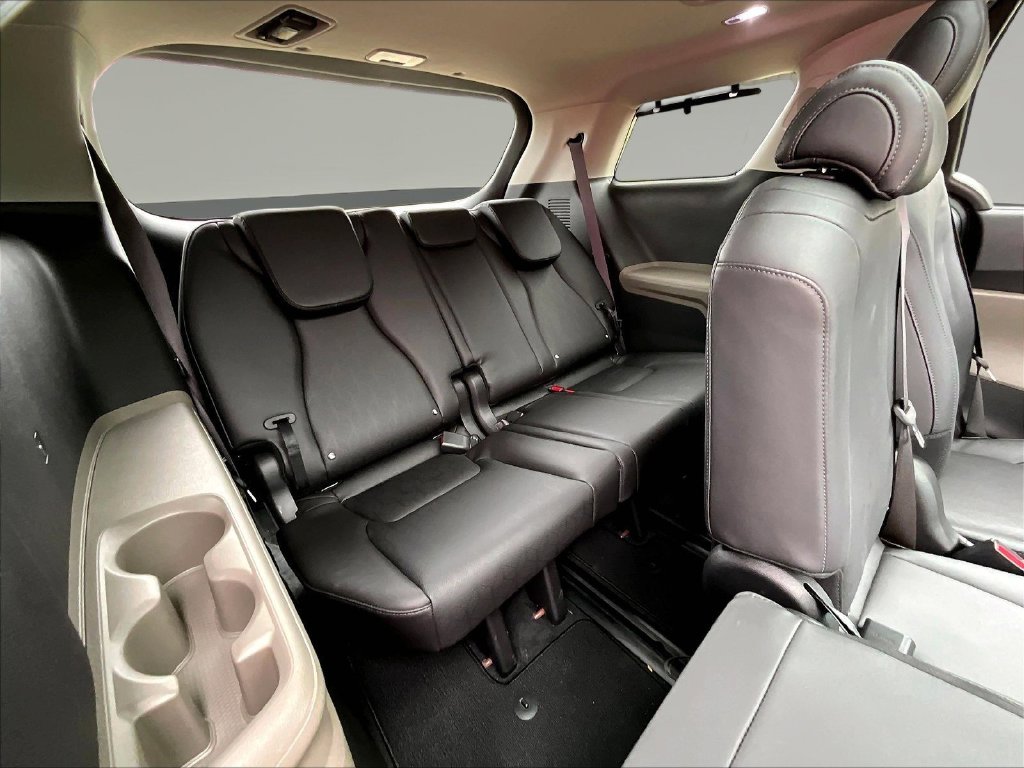 2025 Kia Carnival SX - Photo 29