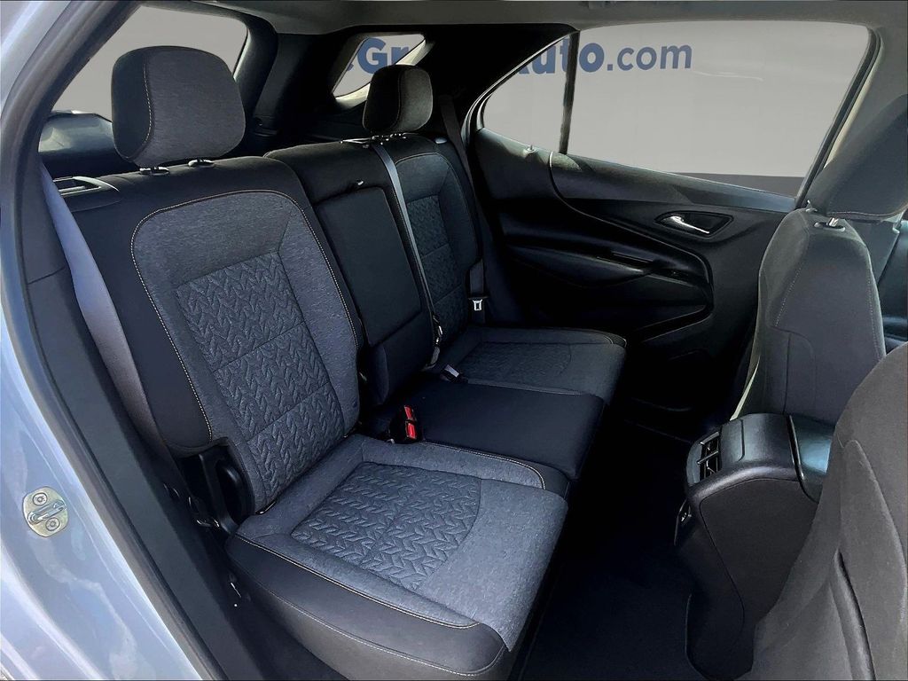 2022 Chevrolet Equinox LT - Photo 28