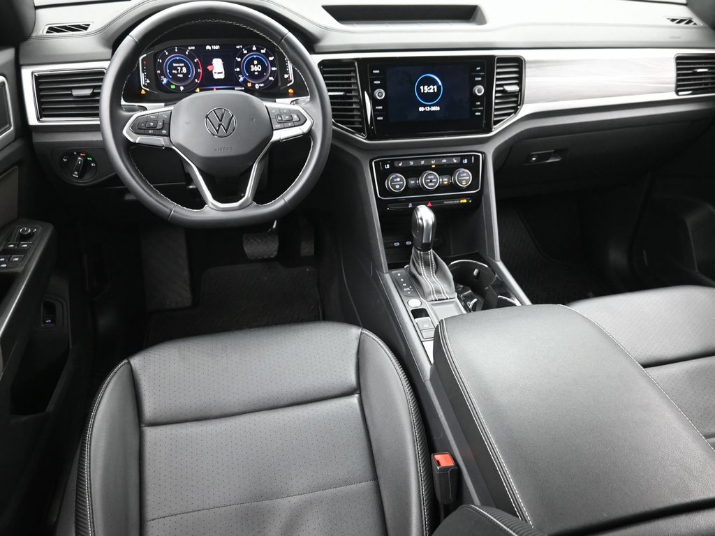 2023 Volkswagen Atlas Cross Sport SE w/Tech - Photo 17