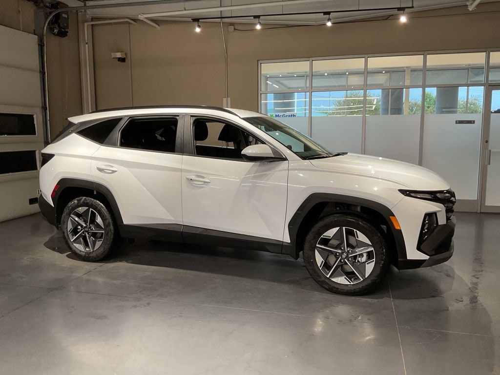 New 2026 Hyundai Tucson Hybrid SEL AWD SUV