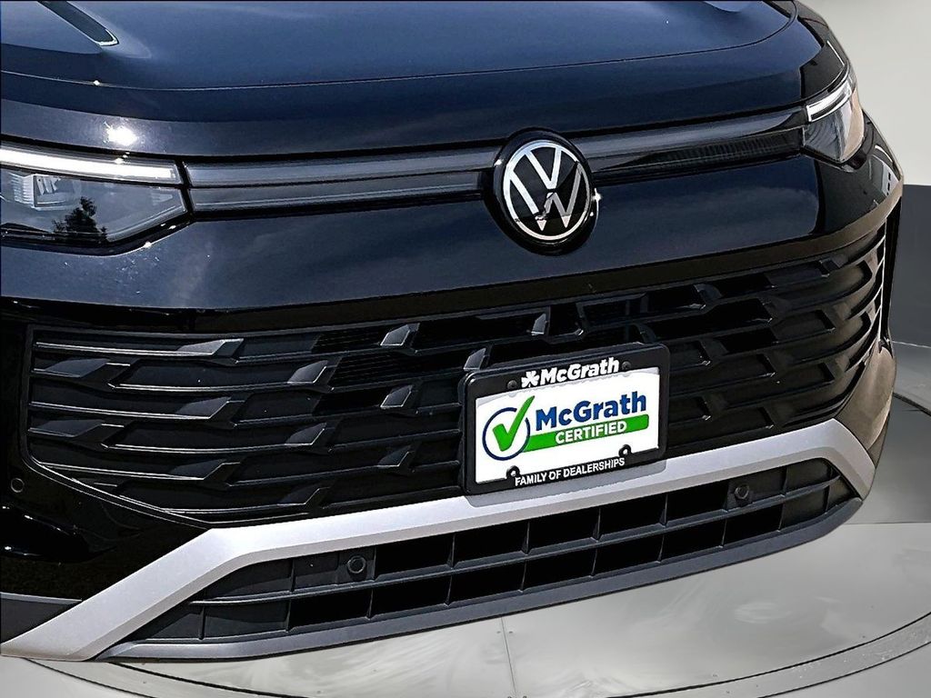 2026 Volkswagen Tiguan SE - Photo 35