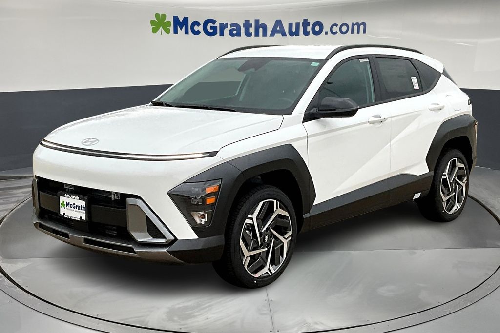 2026 Hyundai Kona SEL photo 2