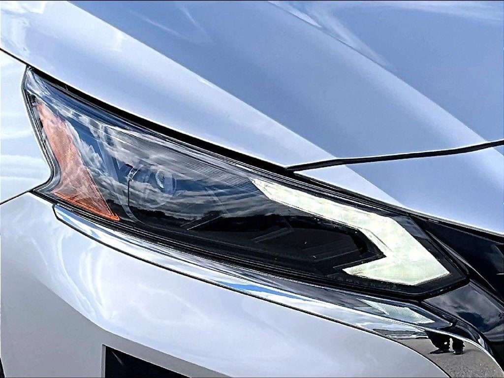 2025 Nissan Altima SV - Photo 32