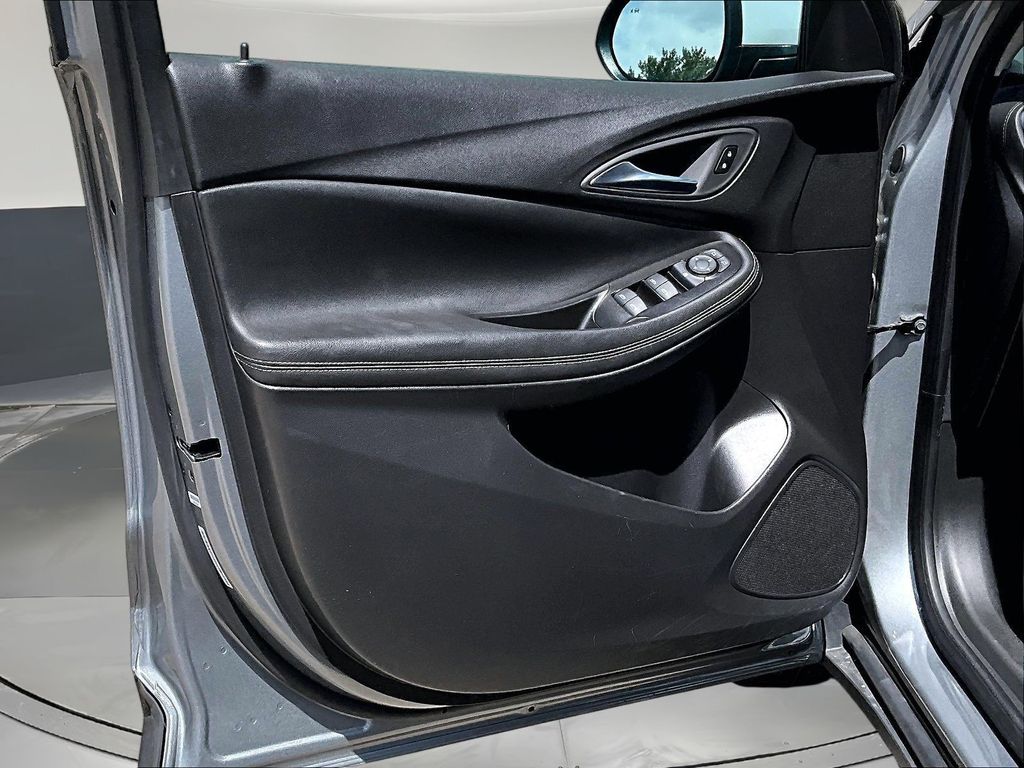 2025 Buick Encore GX Preferred - Photo 24