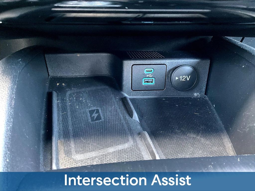 2023 Ford Escape ST-Line Select - Photo 21