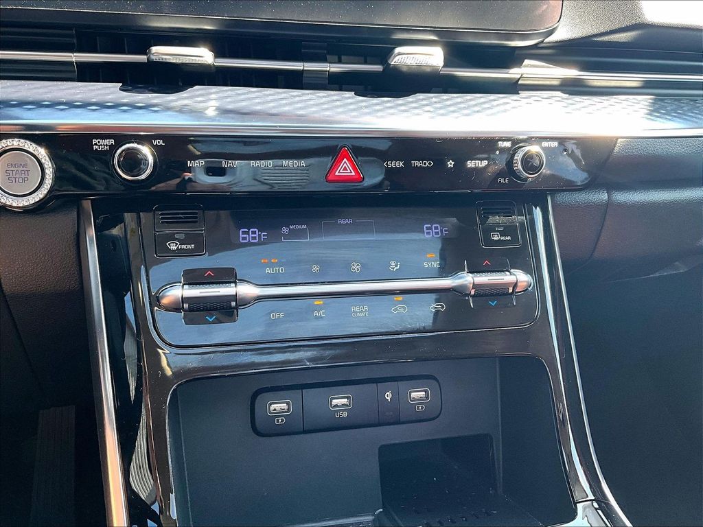 2024 Kia Carnival SX Prestige - Photo 20
