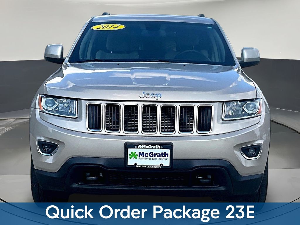 Used 2014 Jeep Grand Cherokee Laredo with VIN 1C4RJFAGXEC158855 for sale in Dubuque, IA