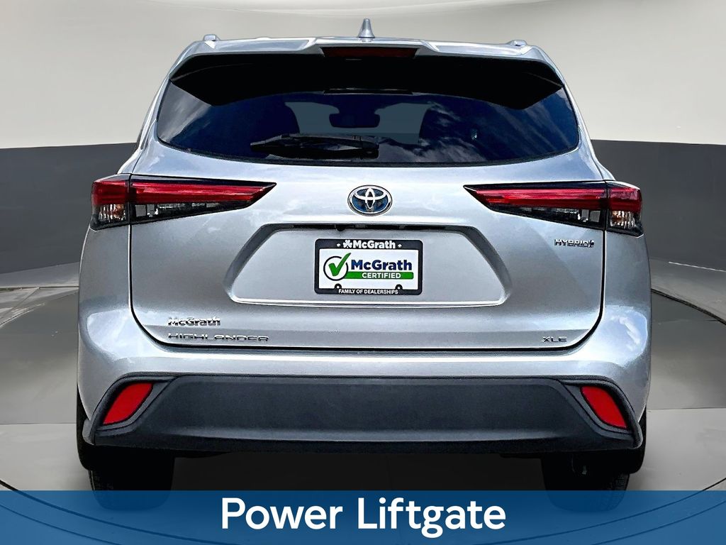 2022 Toyota Highlander XLE - Photo 7