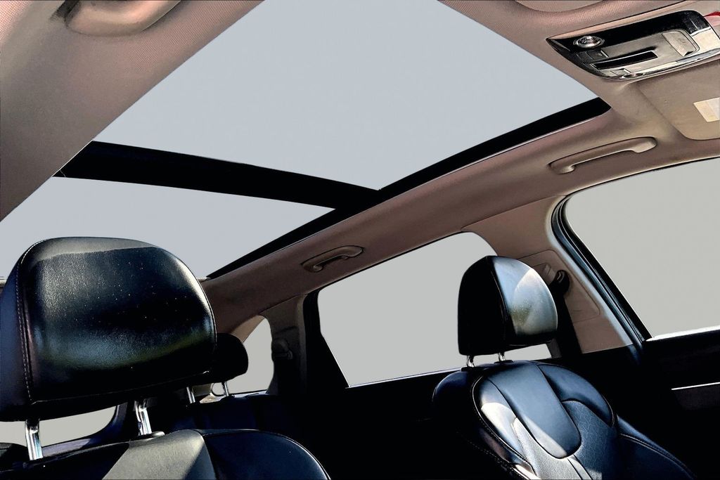 2023 Kia Sorento EX Hybrid - Photo 26