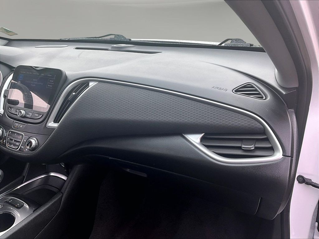 2024 Chevrolet Malibu 1LT - Photo 27