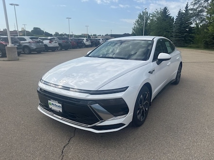 2025 Hyundai Sonata SEL Sedan