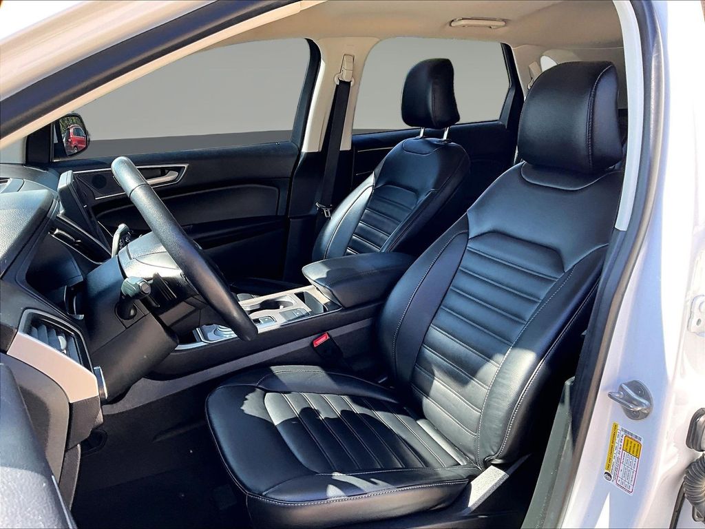 2023 Ford Edge SEL - Photo 25