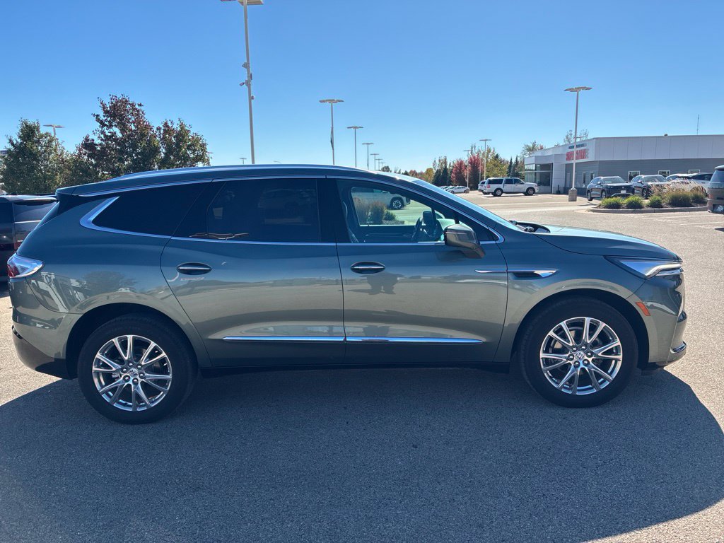 Used 2024 Buick Enclave Premium SUV