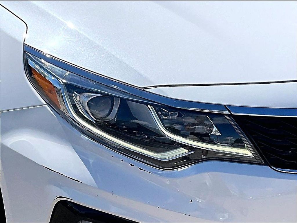 2020 Kia Optima EX - Photo 34