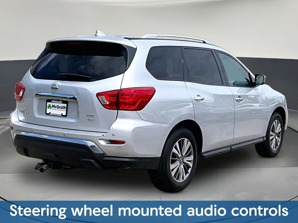 2019 Nissan Pathfinder SV - Photo 8