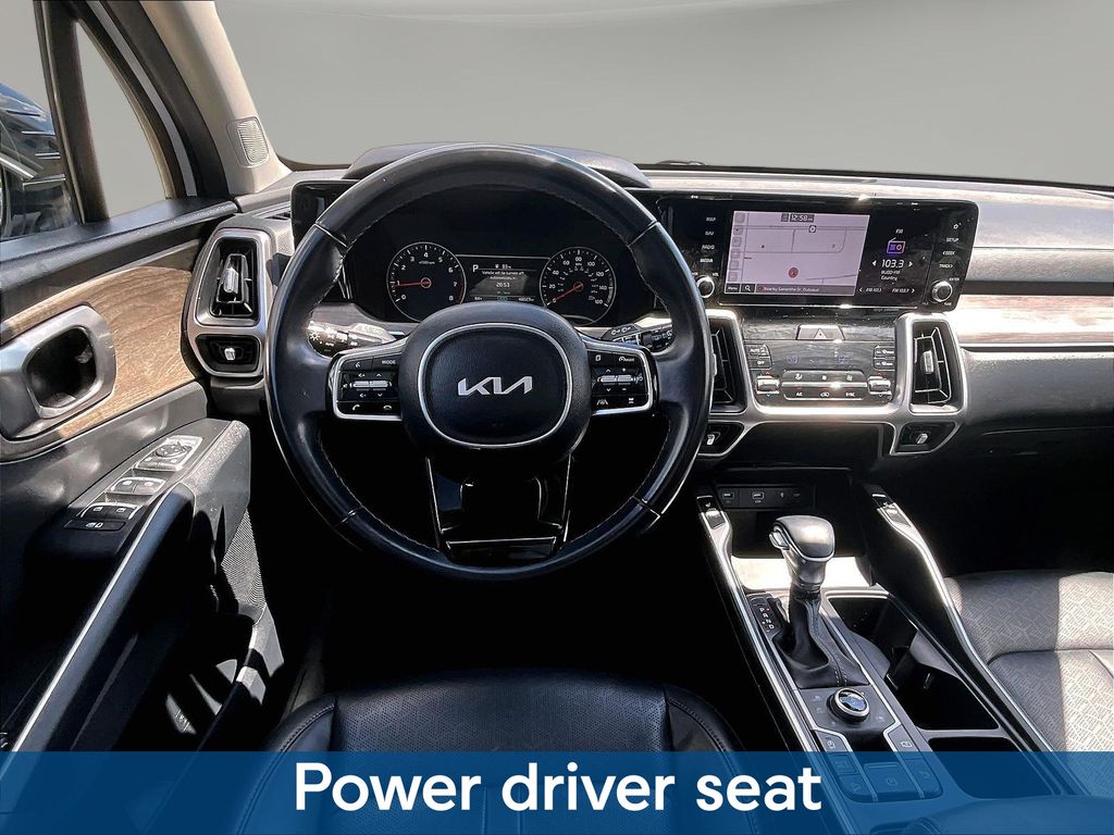 2023 Kia Sorento X-Line EX - Photo 11