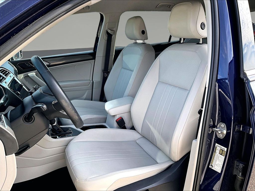 2023 Volkswagen Tiguan SE - Photo 24
