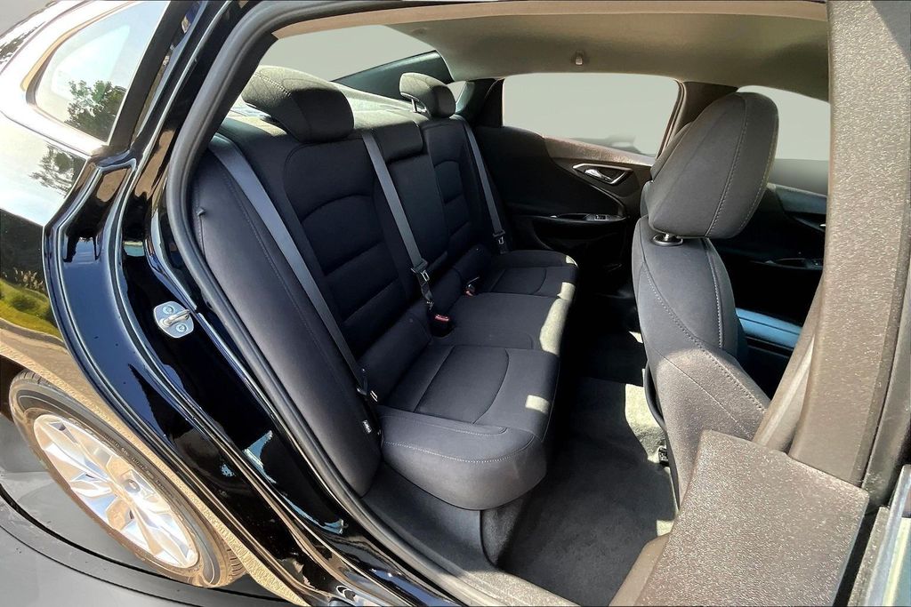 2024 Chevrolet Malibu 1LT - Photo 23