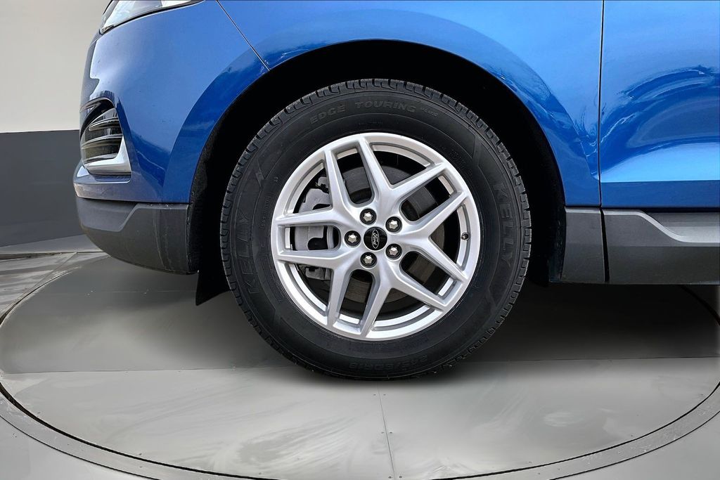 2024 Ford Edge SEL - Photo 29