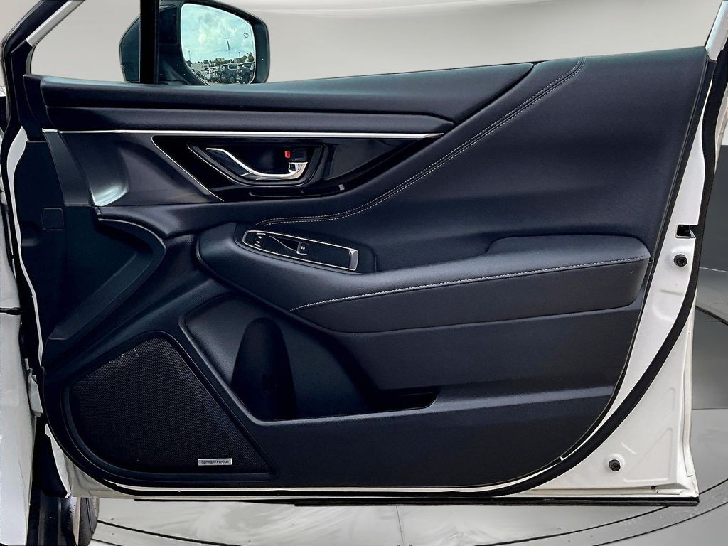 2024 Subaru Outback Limited - Photo 32