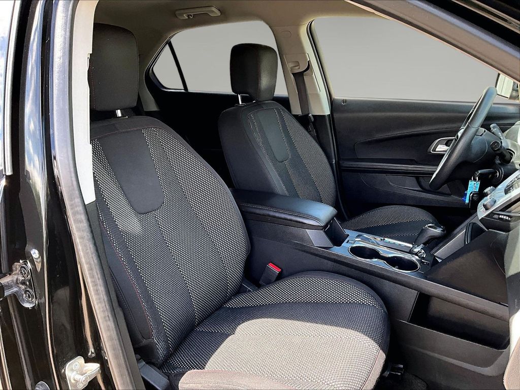 2016 Chevrolet Equinox LT - Photo 32