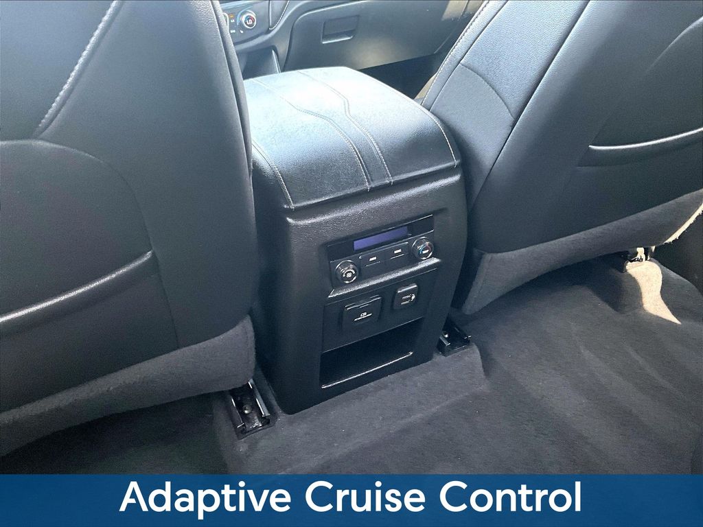 2023 Chevrolet Traverse 3LT - Photo 13