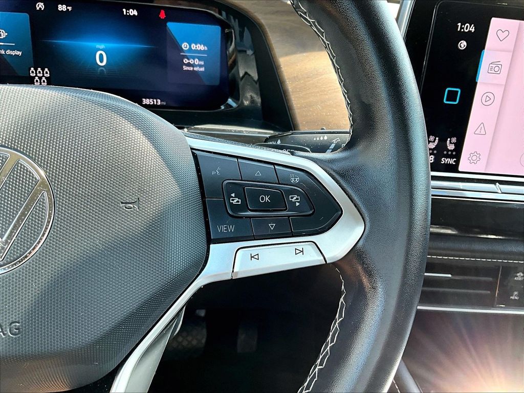 2025 Volkswagen Atlas SE w/Tech - Photo 15