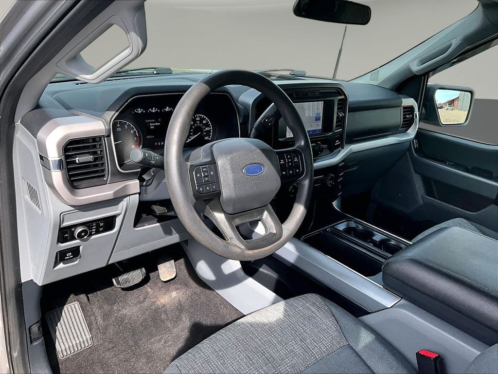 2023 Ford F-150 XLT - Photo 23