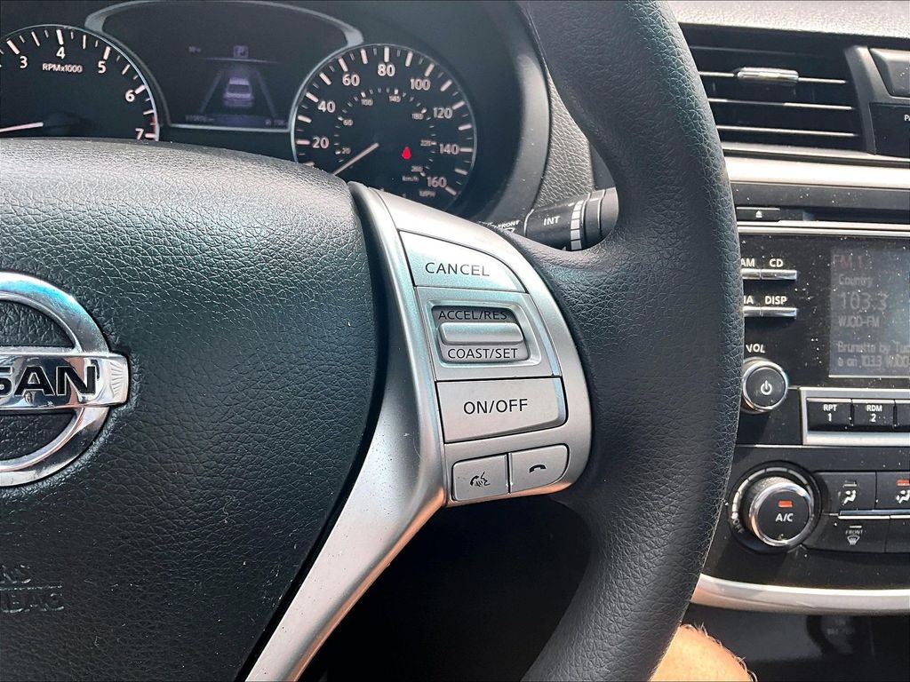 2017 Nissan Altima S - Photo 15