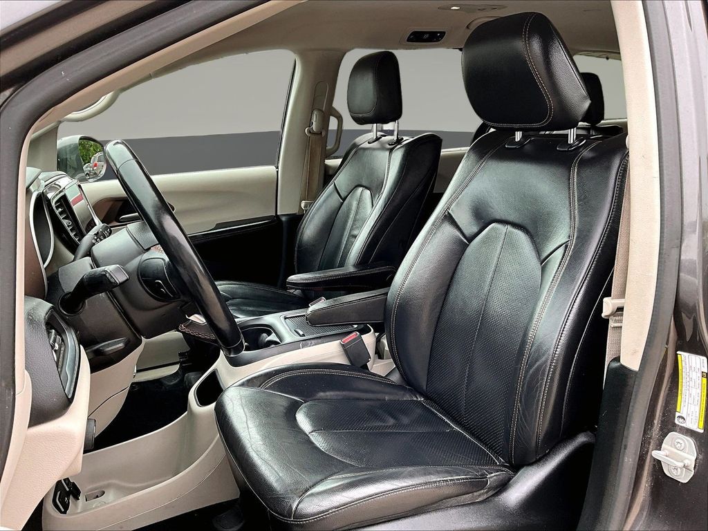 2018 Chrysler Pacifica Touring L Plus - Photo 25