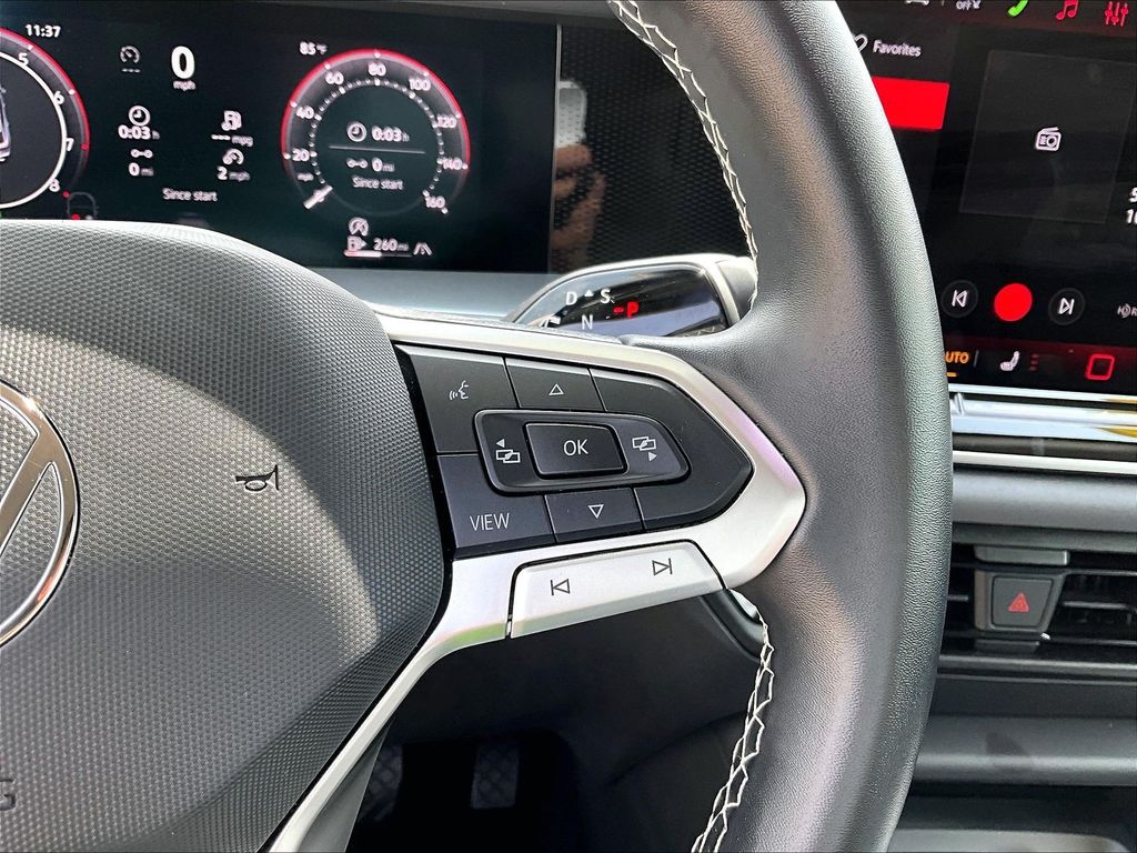 2026 Volkswagen Tiguan SE - Photo 16