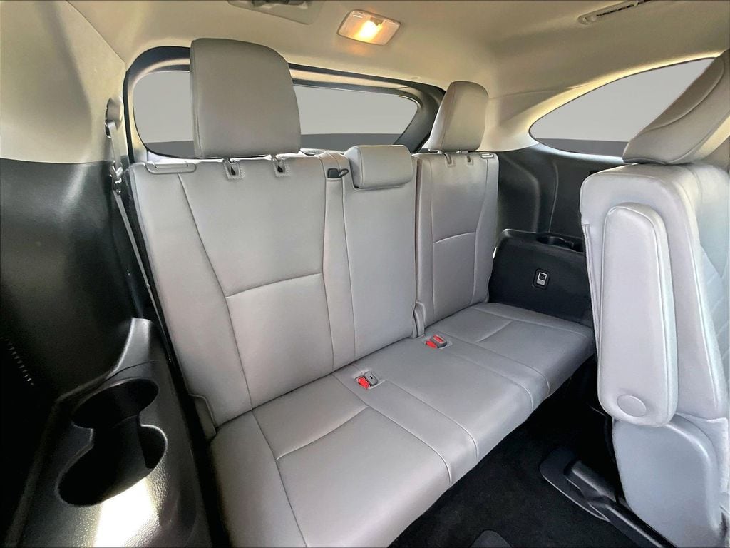 2024 Toyota Highlander XLE - Photo 30