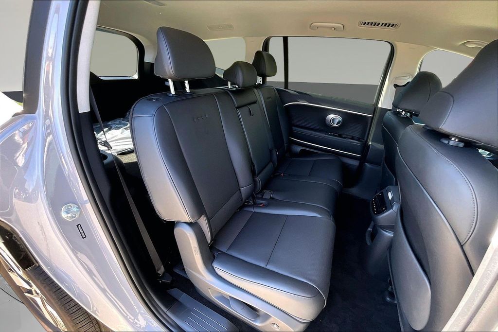 2026 Hyundai IONIQ 9 SEL - Photo 8