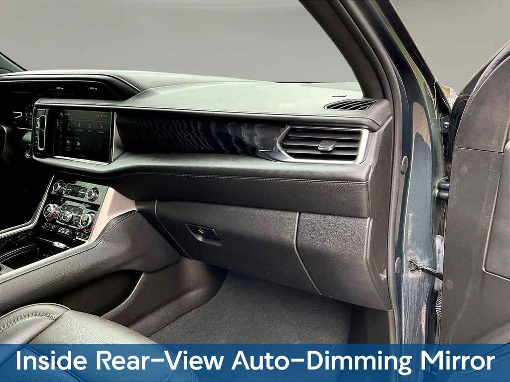2022 GMC Yukon Denali - Photo 30
