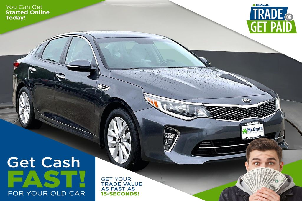 2018 Kia Optima S AT's photo