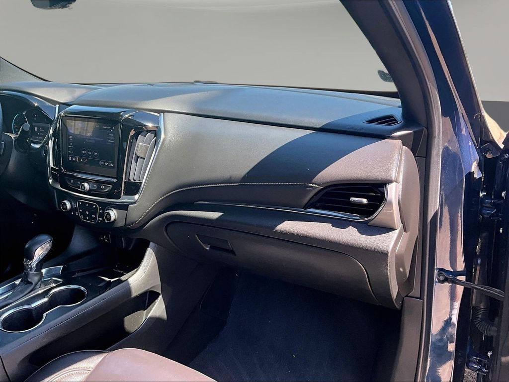 2023 Chevrolet Traverse 3LT - Photo 31