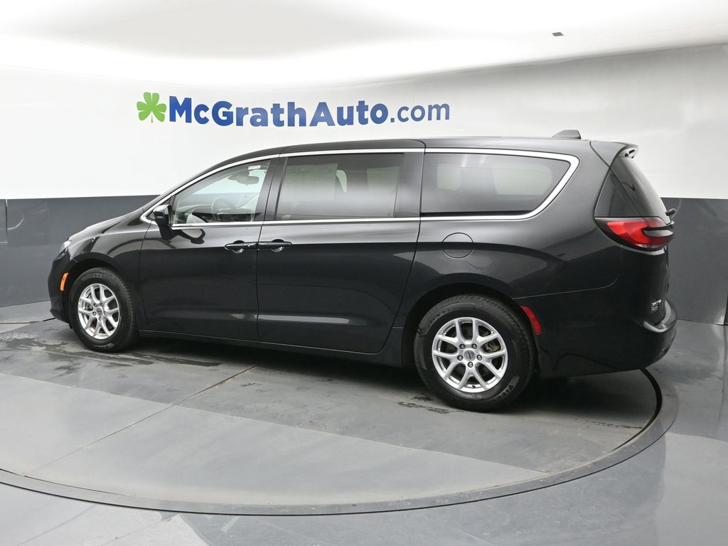 2023 Chrysler Pacifica Touring L - Photo 26