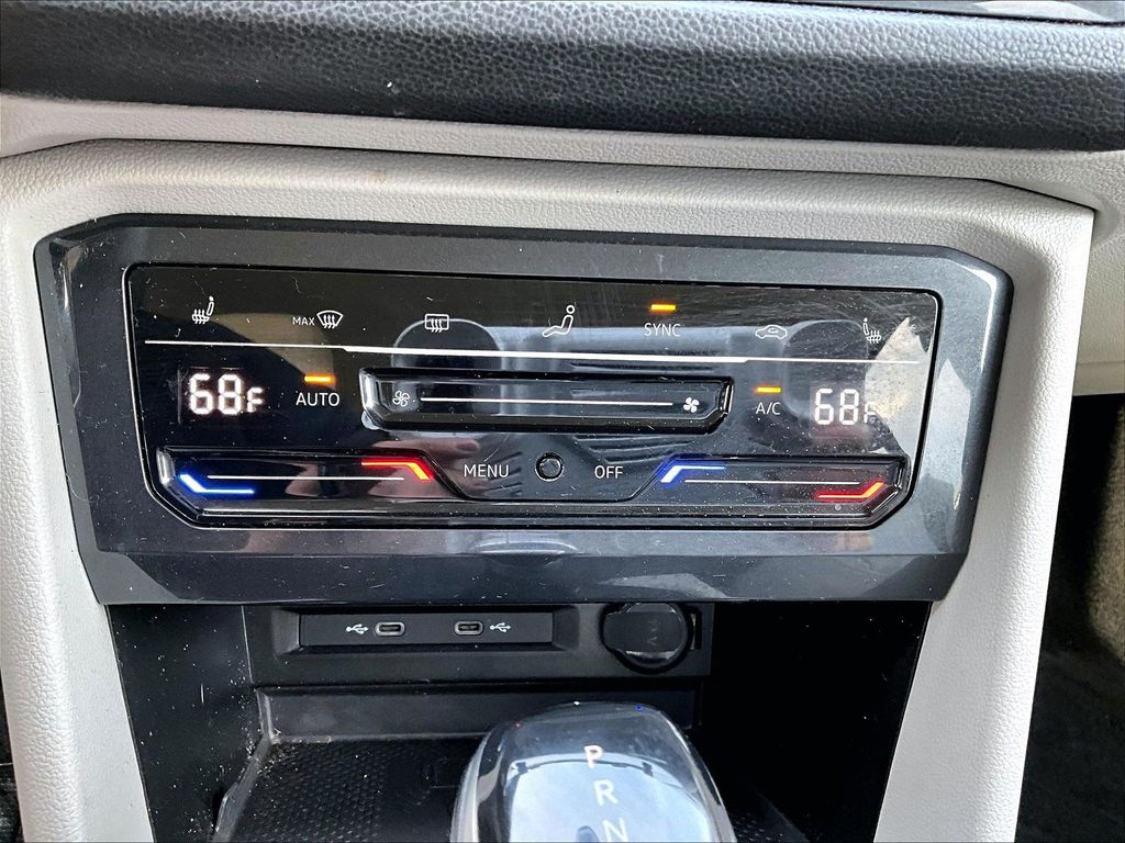 2023 Volkswagen Tiguan SE - Photo 20